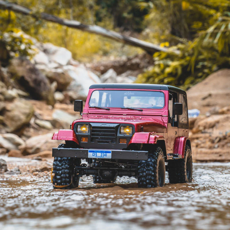 FMS Mashigan V2 Scaler 1/10 (aka Wrangler) Crawler RTS – Red - Image 8