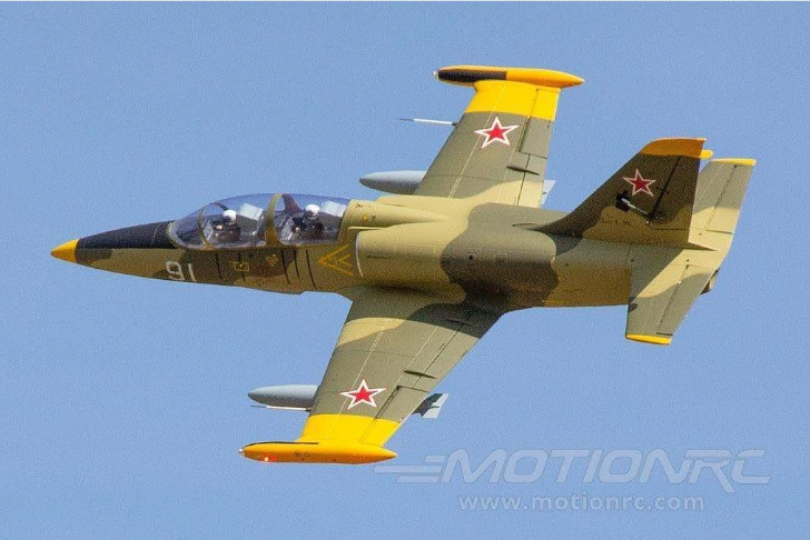 Freewing L-39 80MM Camo V2 PNP - Image 4