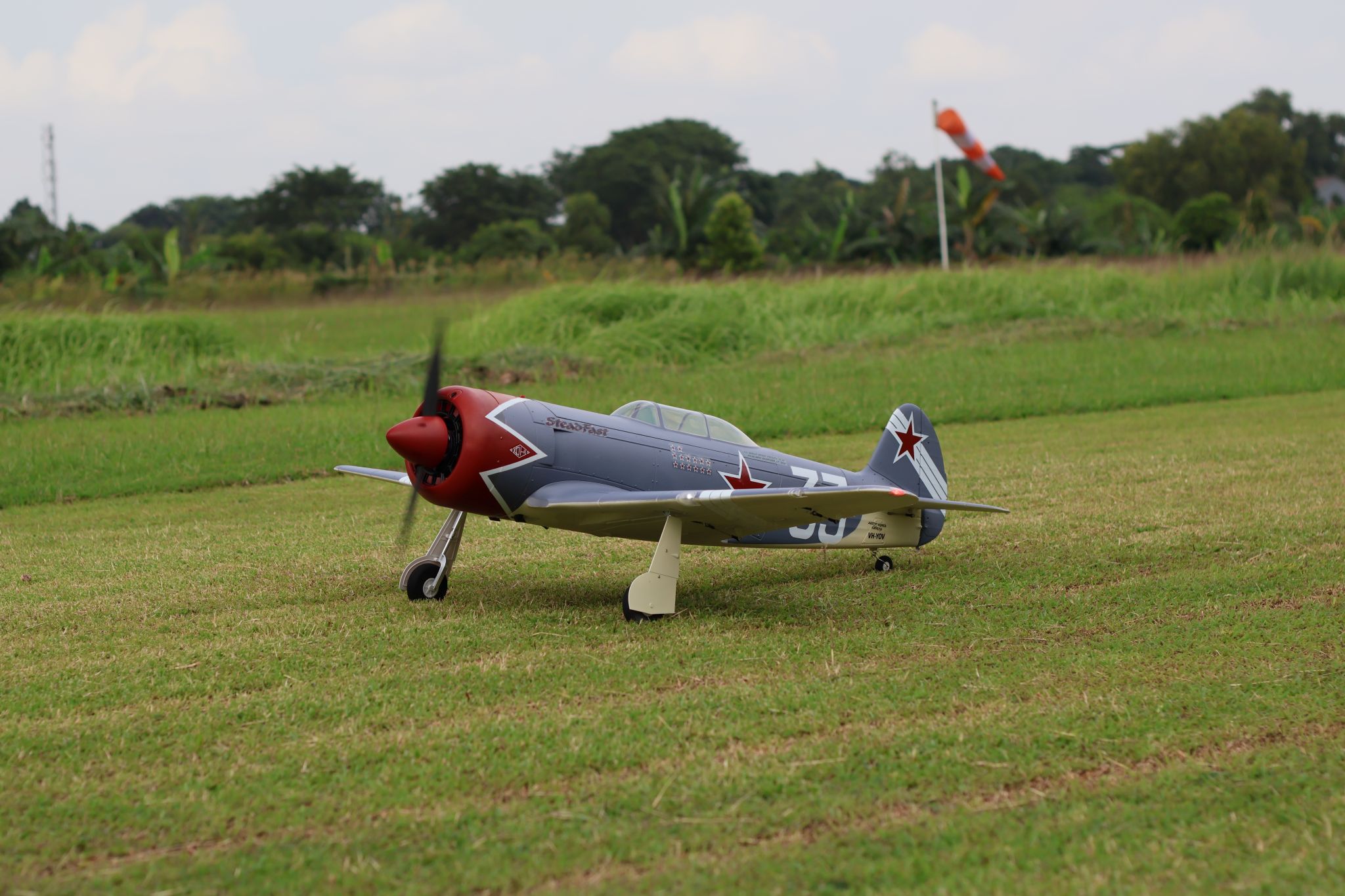 Yak-11 Steadfast Single-Seat Racer 1450MM 6S PNP - Image 16